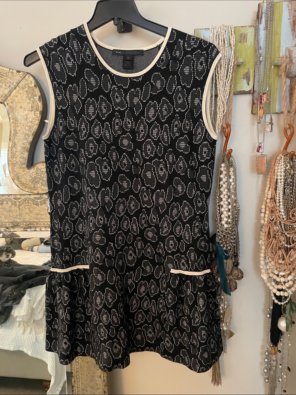 Marc By Marc Jacobs Black Printed Sleeveless Drop-Waist Dress with Cream Trim